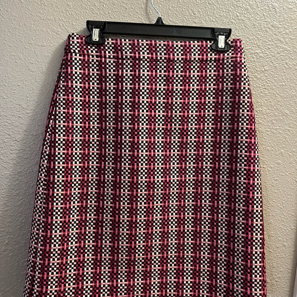 Ann Taylor skirt excellent condition - Picture 1 of 2